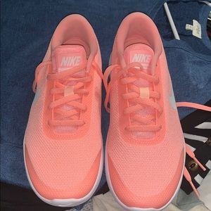 Women’s Nike Flex Shoes